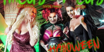 Sabien DeMonia Stars in Halloween Parody VR Scene
