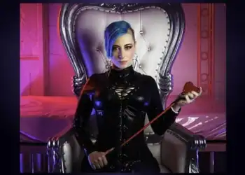 Goddess Lilith Teaching Foot Model Course at DomCon Los Angeles - Image 01 (May 28, 2026)